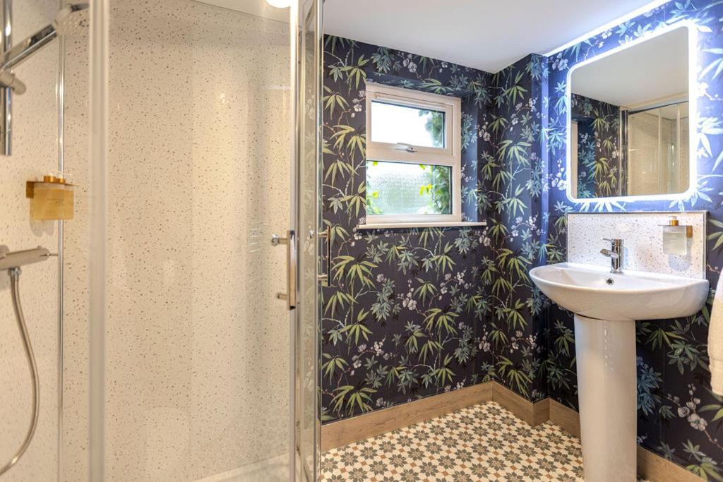 Hestia House Hotell Londonderry Eksteriør bilde